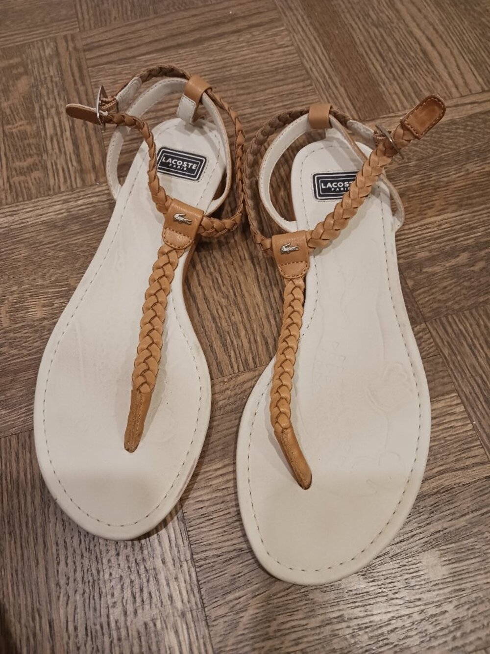 Lacoste leather sandals 7us 38eur